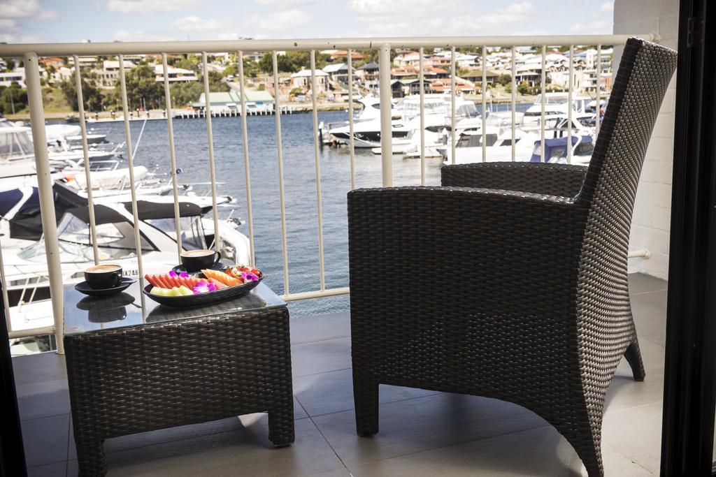 Pier 21 Riverside Apartment Hotel Фриментъл Екстериор снимка