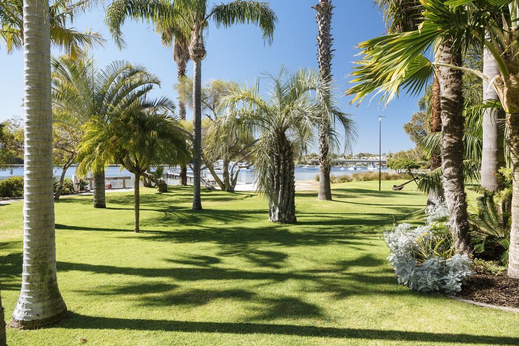 Pier 21 Riverside Apartment Hotel Фриментъл Екстериор снимка